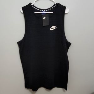 Nike Men's Tank Top in black size L